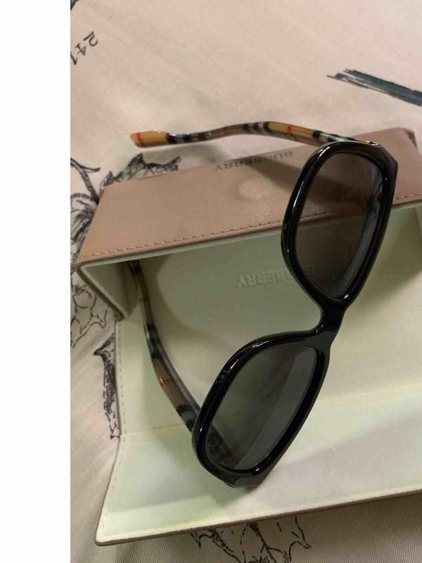 Review Thumbnail Image 0 236791638