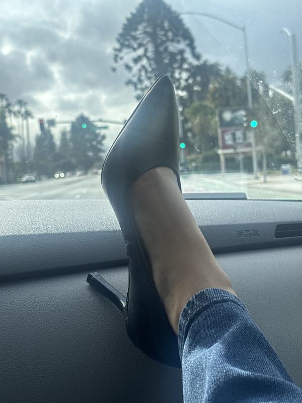 Customer photo for "Uncomfortable/ hurt your feet."