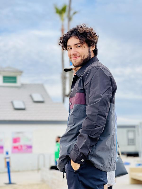 Review Thumbnail Image 0 230688484