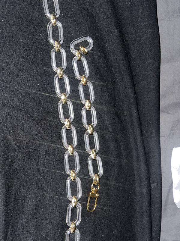 Review Thumbnail Image 0 233632556