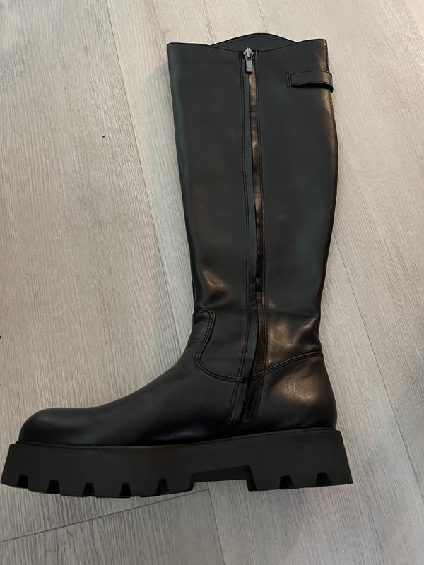 Review Thumbnail Image 1 223756022