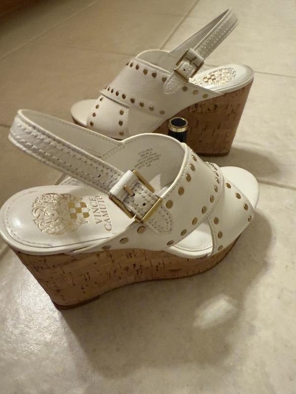 Review Thumbnail Image 3 243646900