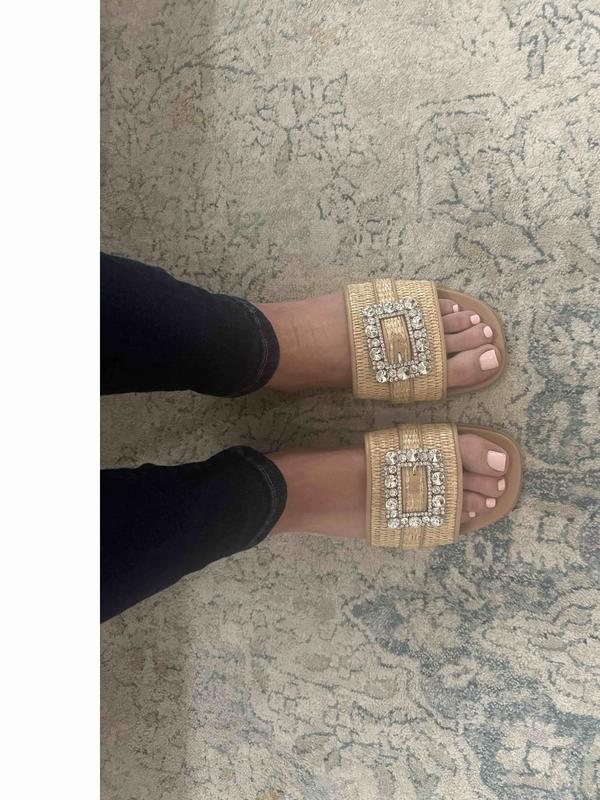 Review Thumbnail Image 0 232508879