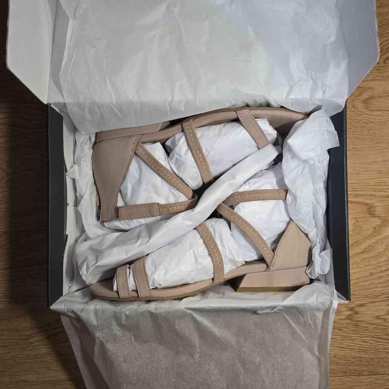 Review Thumbnail Image 0 247486983