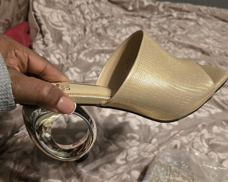 Review Thumbnail Image 0 242103042