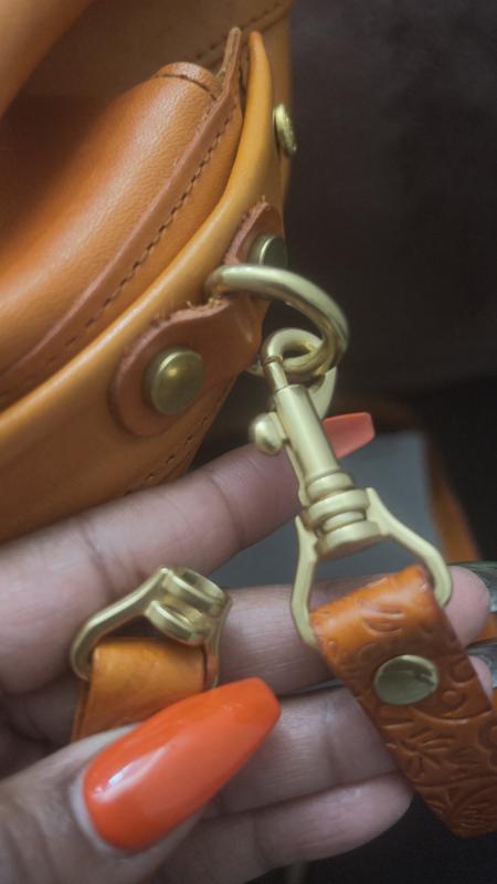 Review Thumbnail Image 1 221034010