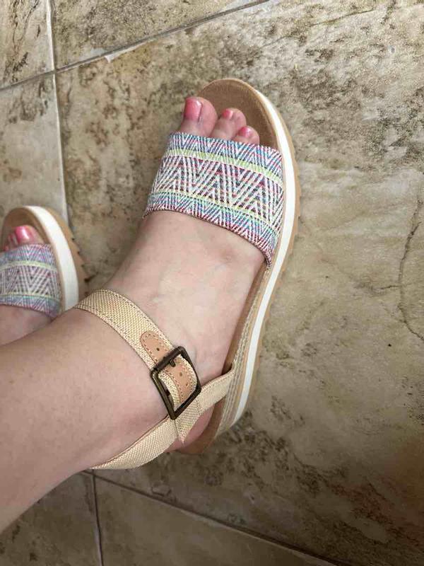 Great go-to sandal!