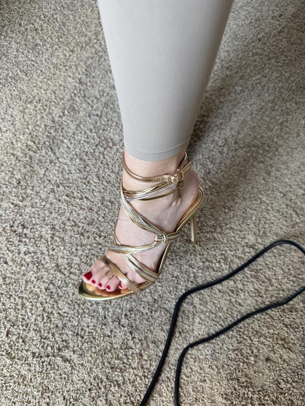 【レディース】Steve Madden Lele Strappy Stiletto サンダル 575900_001_ss_01?impolicy=qlt-
