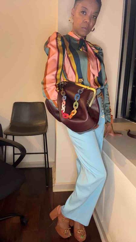 Review Thumbnail Image 0 245390824