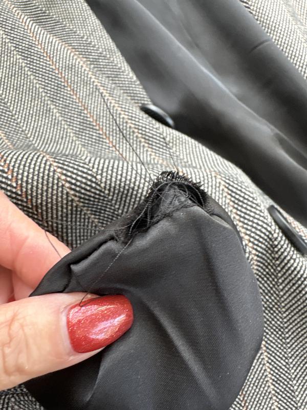 Review Thumbnail Image 0 248452243