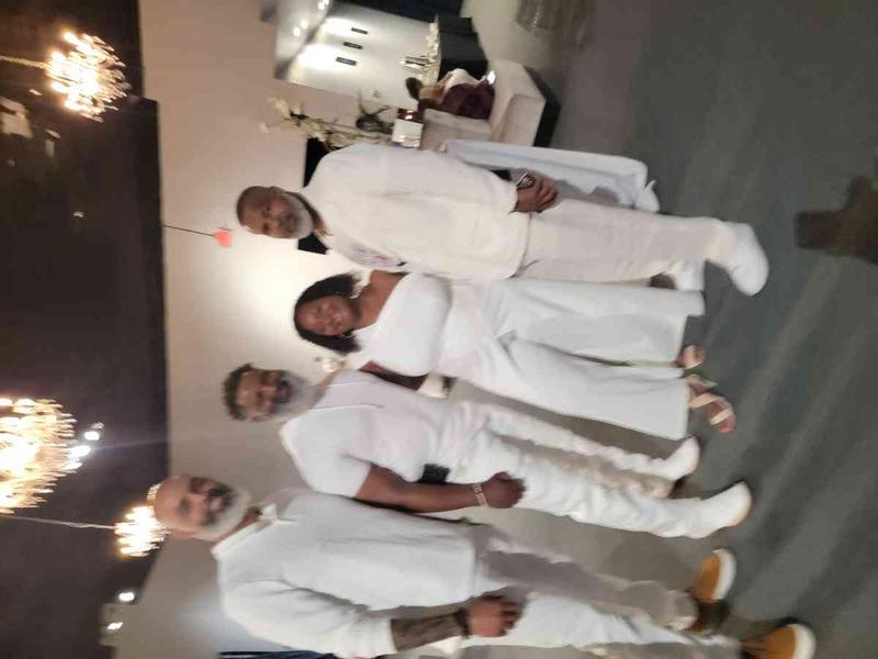 Review Thumbnail Image 3 234560597