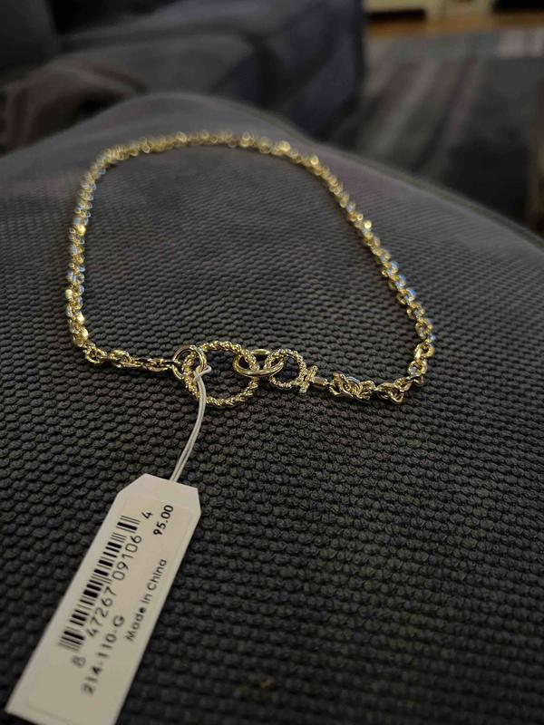 Review Thumbnail Image 0 212821918