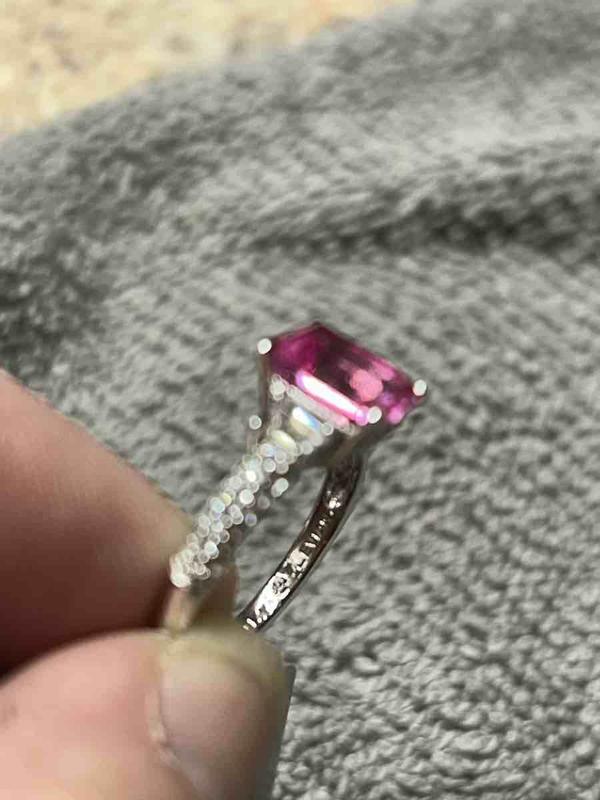 Review Thumbnail Image 3 247449700