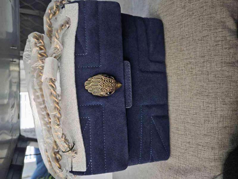 Review Thumbnail Image 0 248532427