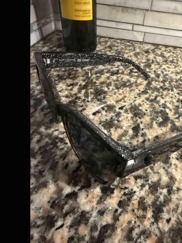 Review Thumbnail Image 0 243396490