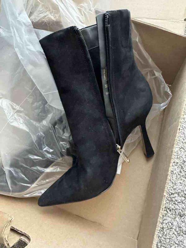 Review Thumbnail Image 2 240650883