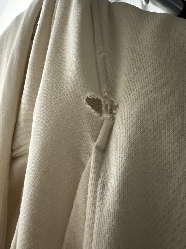 Review Thumbnail Image 0 238640174