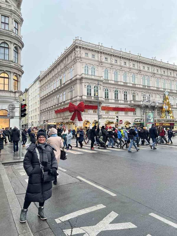 Review Thumbnail Image 0 238295640