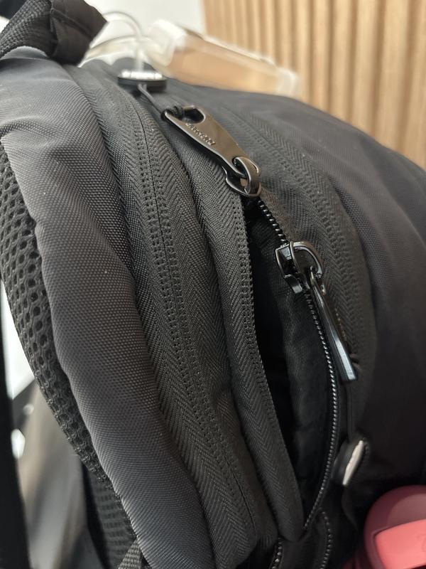 Review Thumbnail Image 0 240590321