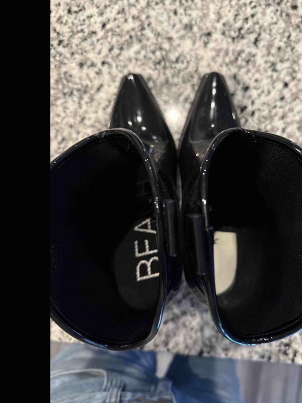 Review Thumbnail Image 0 247862797