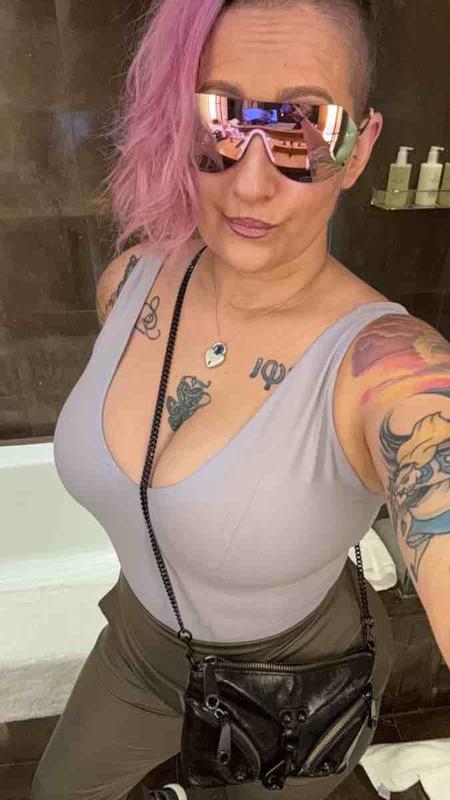 Review Thumbnail Image 0 236956630