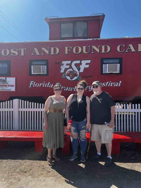 Review Thumbnail Image 0 223984643