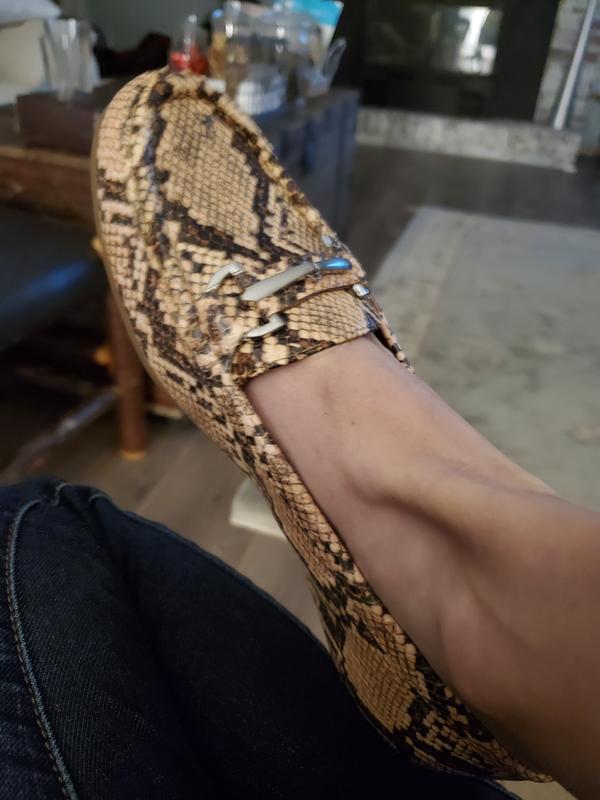 Review Thumbnail Image 0 211064358