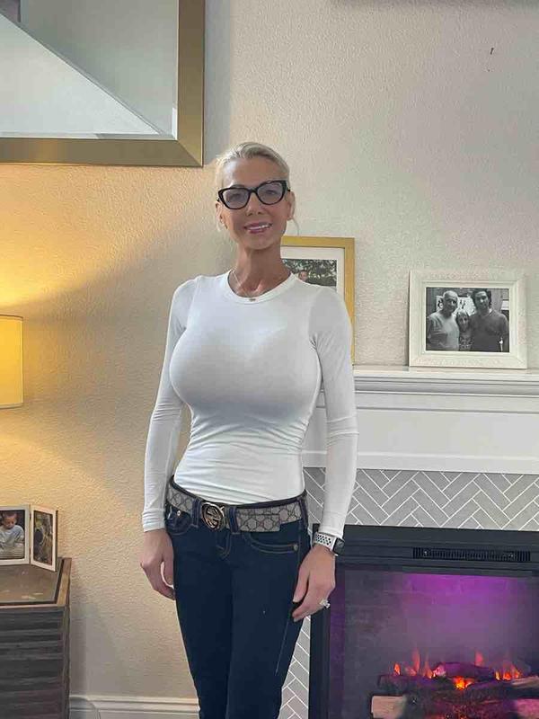 Review Thumbnail Image 0 238660961