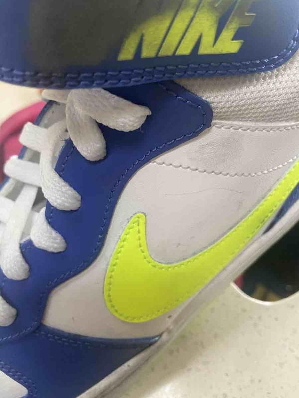 Customer photo for "USED and DAMAGED item-"