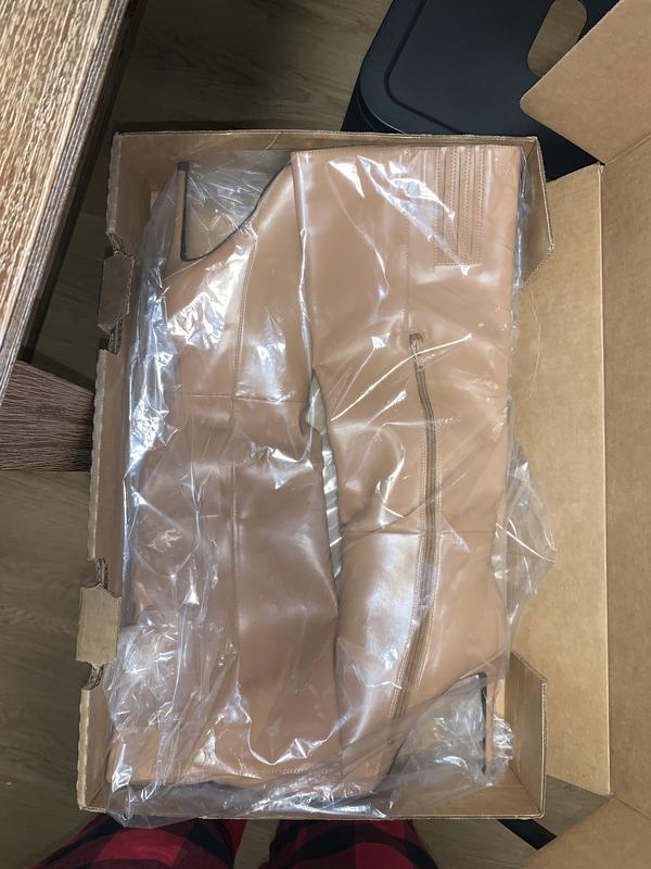 Review Thumbnail Image 0 215168641