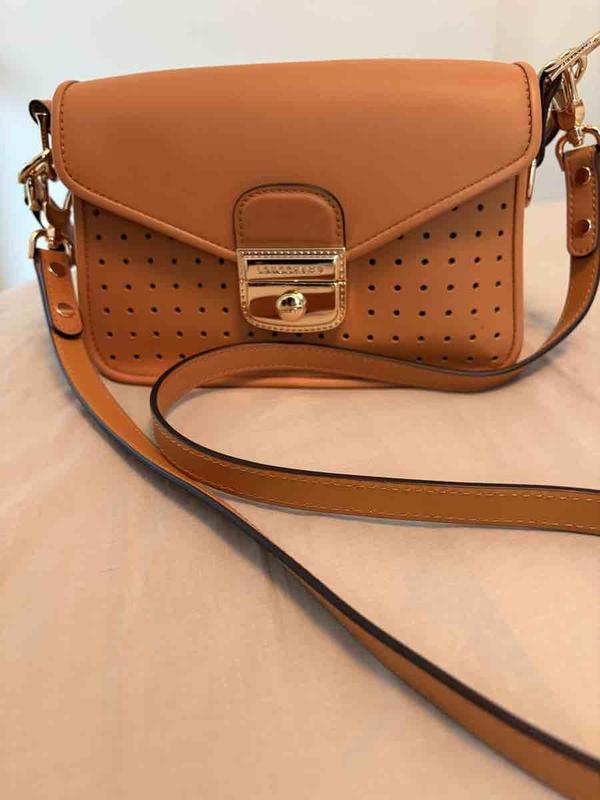 Review Thumbnail Image 2 269262498
