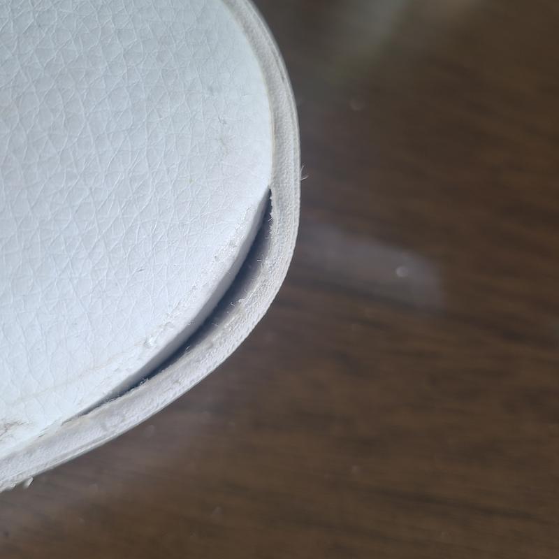 Weak rubber lining glue