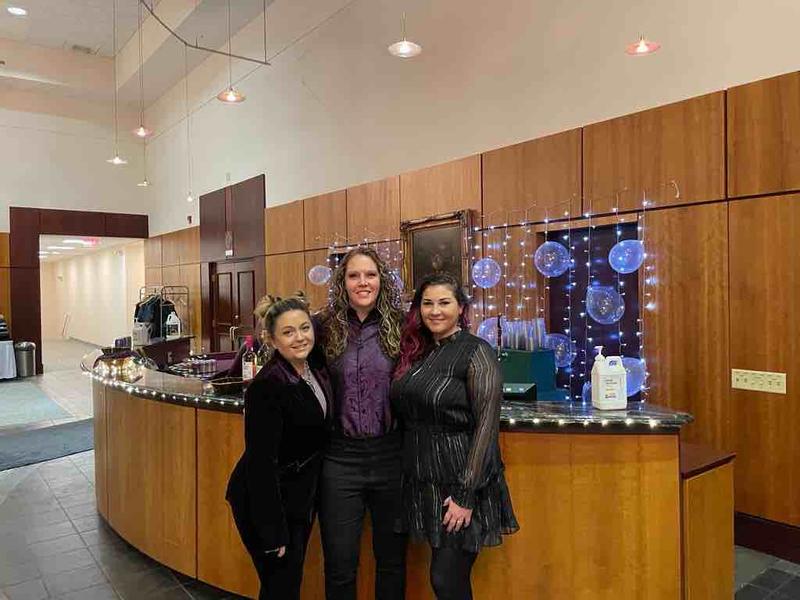 pretty, tight on top