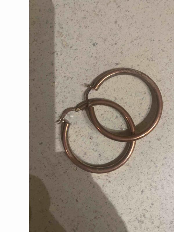 turn to a dark hoop quickly