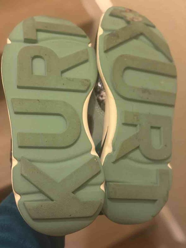 Review Thumbnail Image 0 250476621
