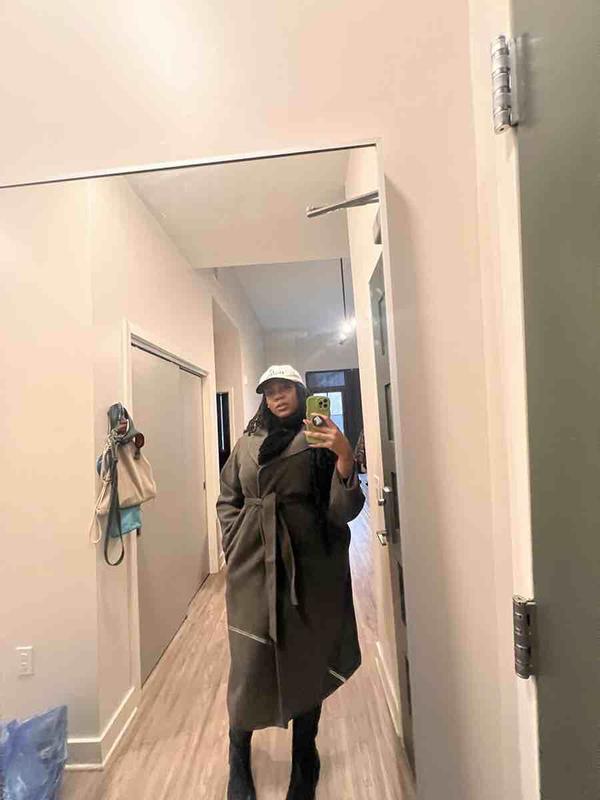 Review Thumbnail Image 0 229984289