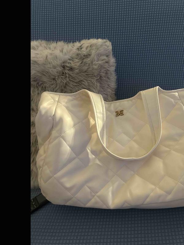 Review Thumbnail Image 0 246302770