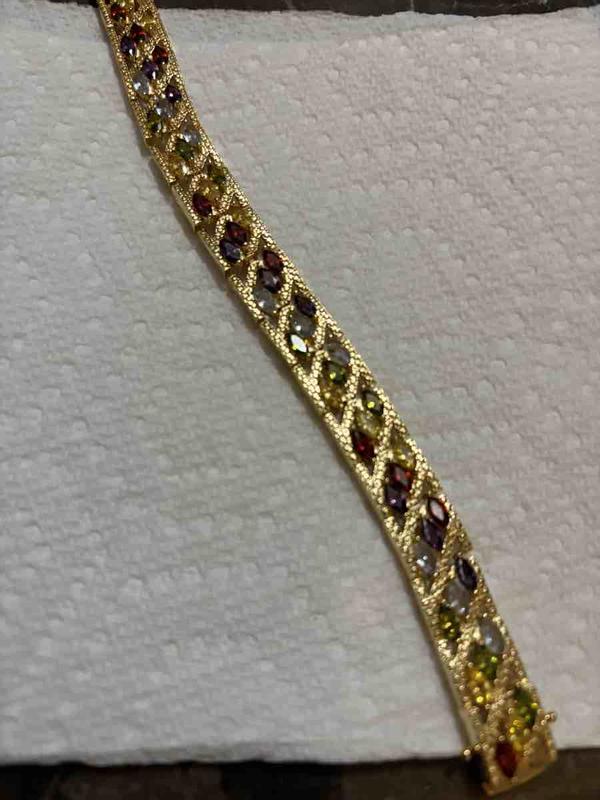 Review Thumbnail Image 0 248575846