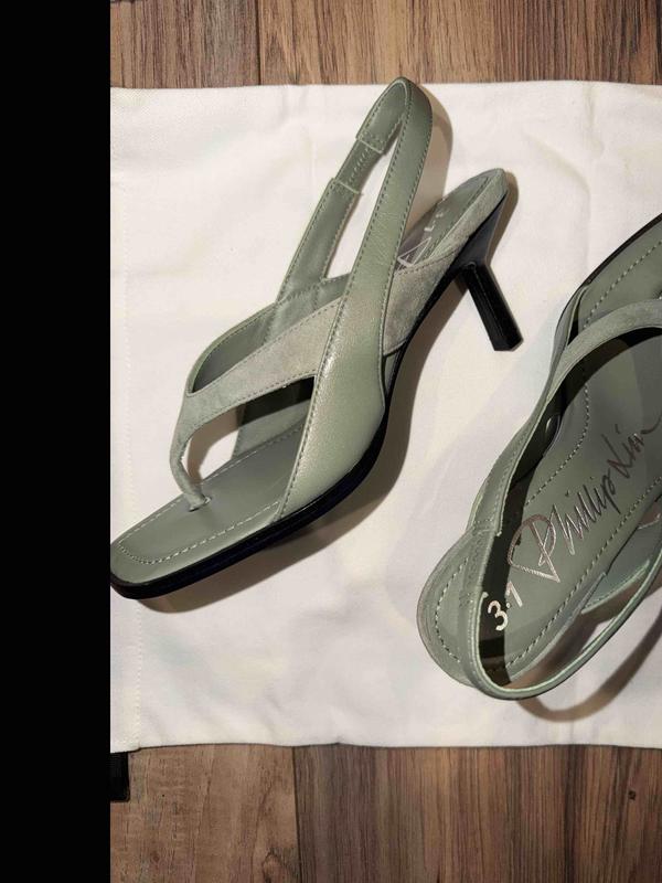 Review Thumbnail Image 2 269541451