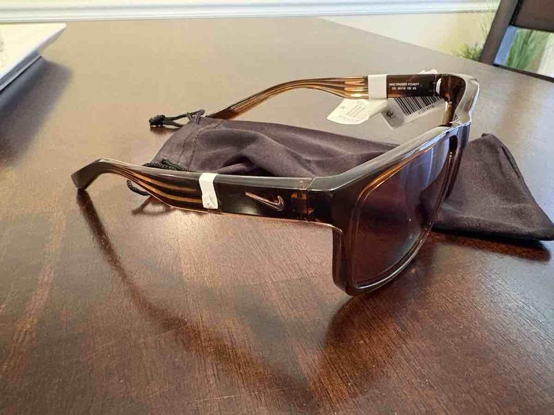 Review Thumbnail Image 1 239978771