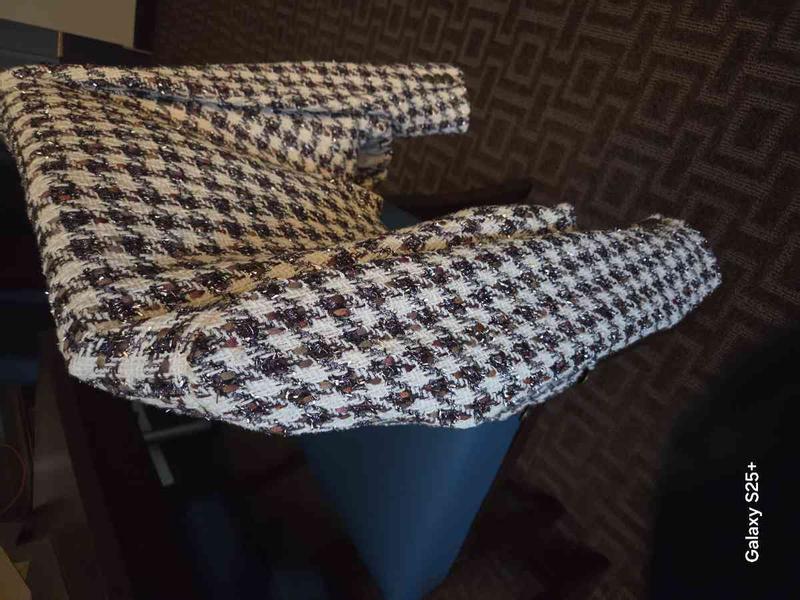 Review Thumbnail Image 0 244466276