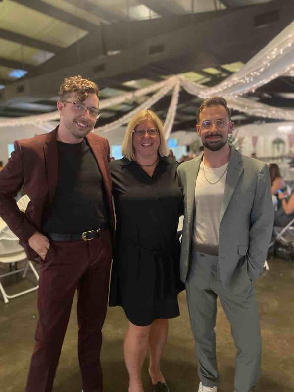 Review Thumbnail Image 0 219578783