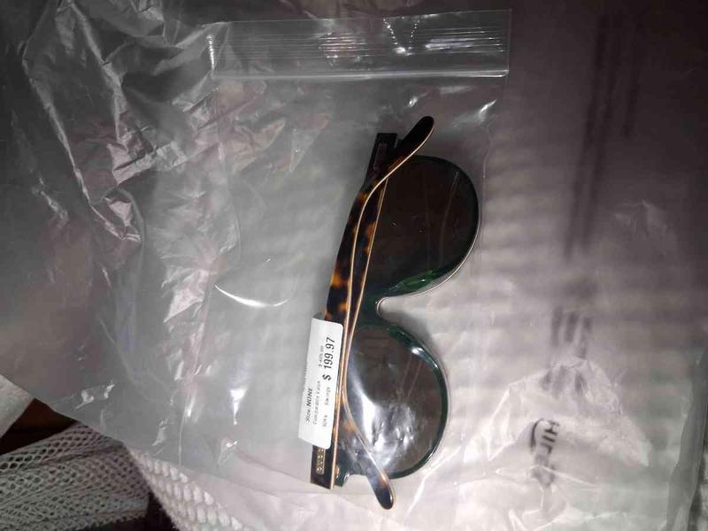 Review Thumbnail Image 1 245847370