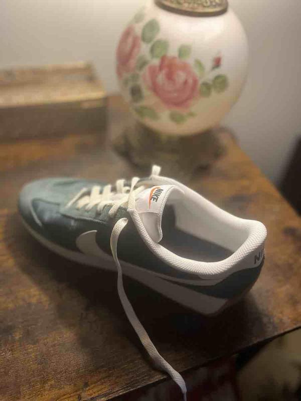 perfect green sneaker for fall