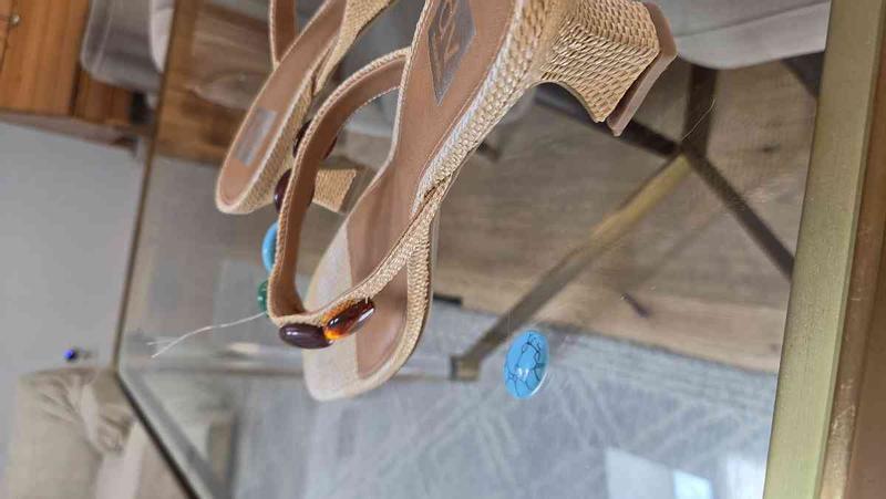 Customer photo for "Two wears and that's it!"