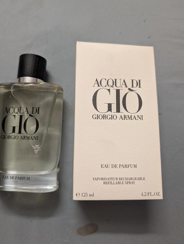 Customer photo for "Never buy a perfume from Nordstrom Rack"