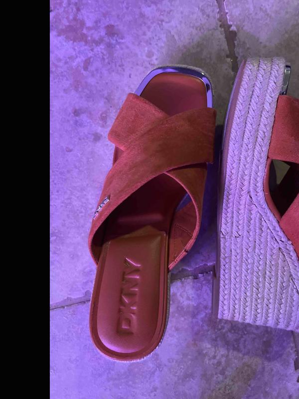 Review Thumbnail Image 3 244709581