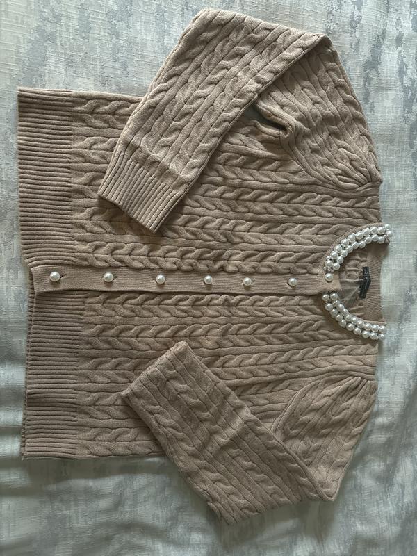 Review Thumbnail Image 0 237610761