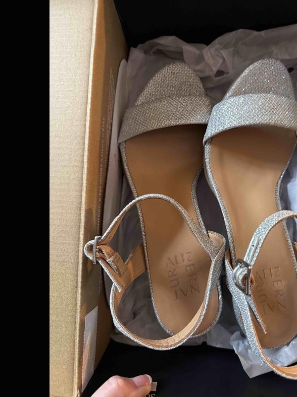 Review Thumbnail Image 0 247317218