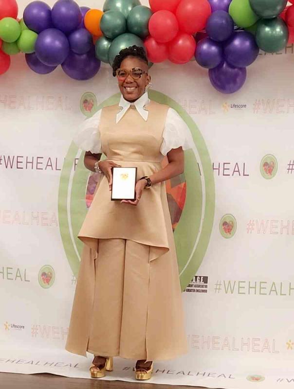 Review Thumbnail Image 0 236885305